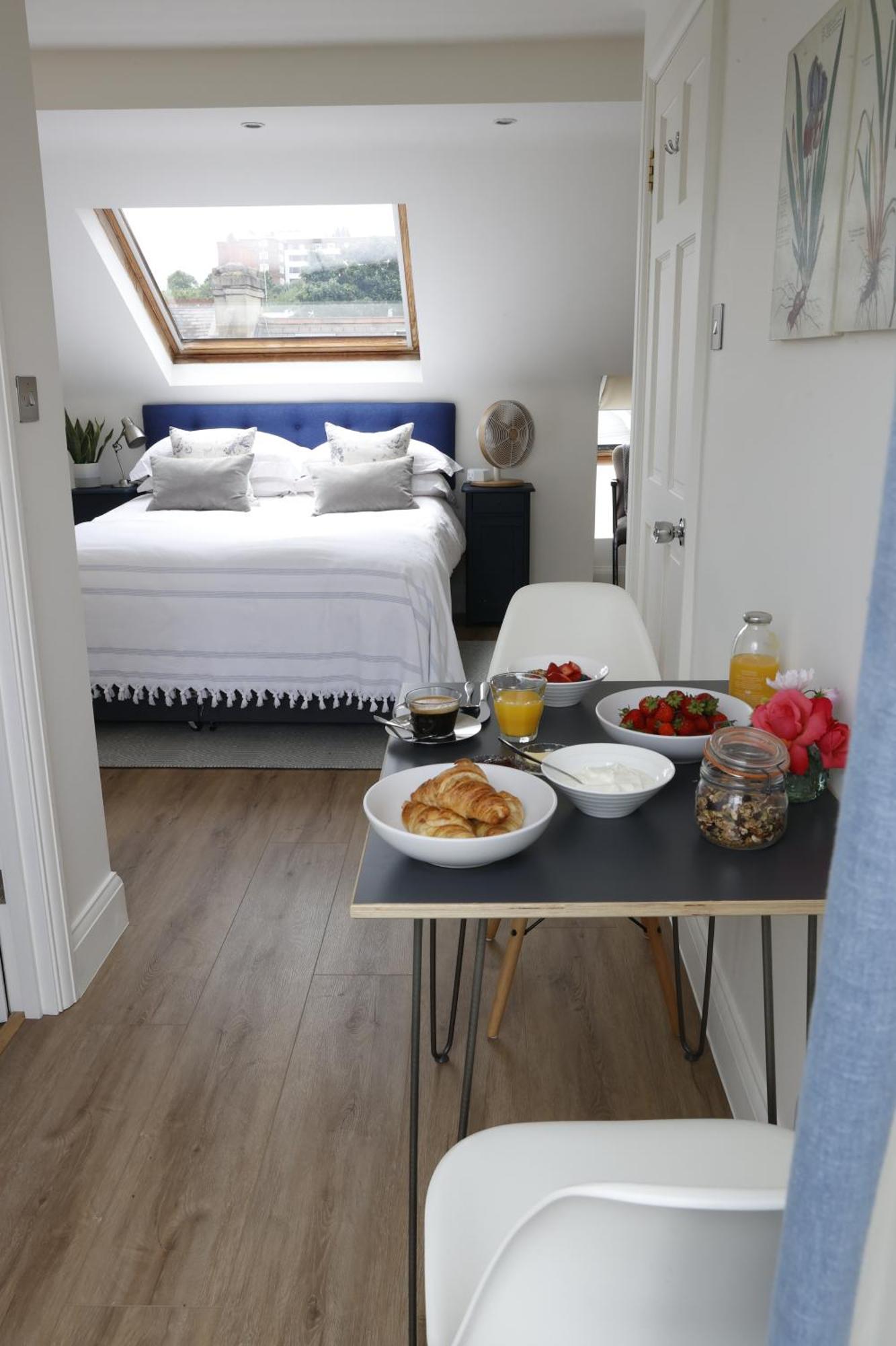 Wimbledon Park Bed & Breakfast Londra Exterior foto